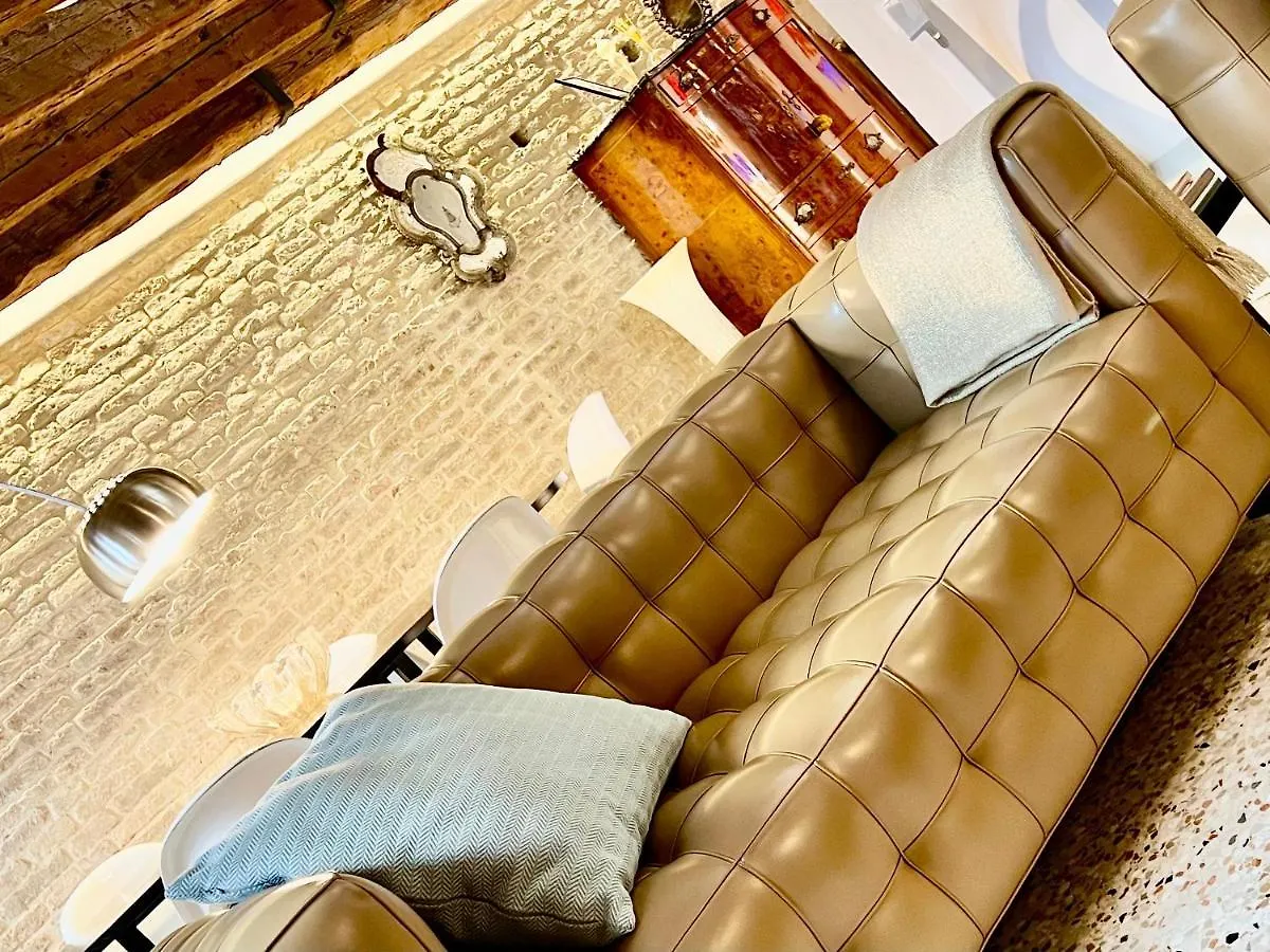 Apt Teatro البندقية إيطاليا